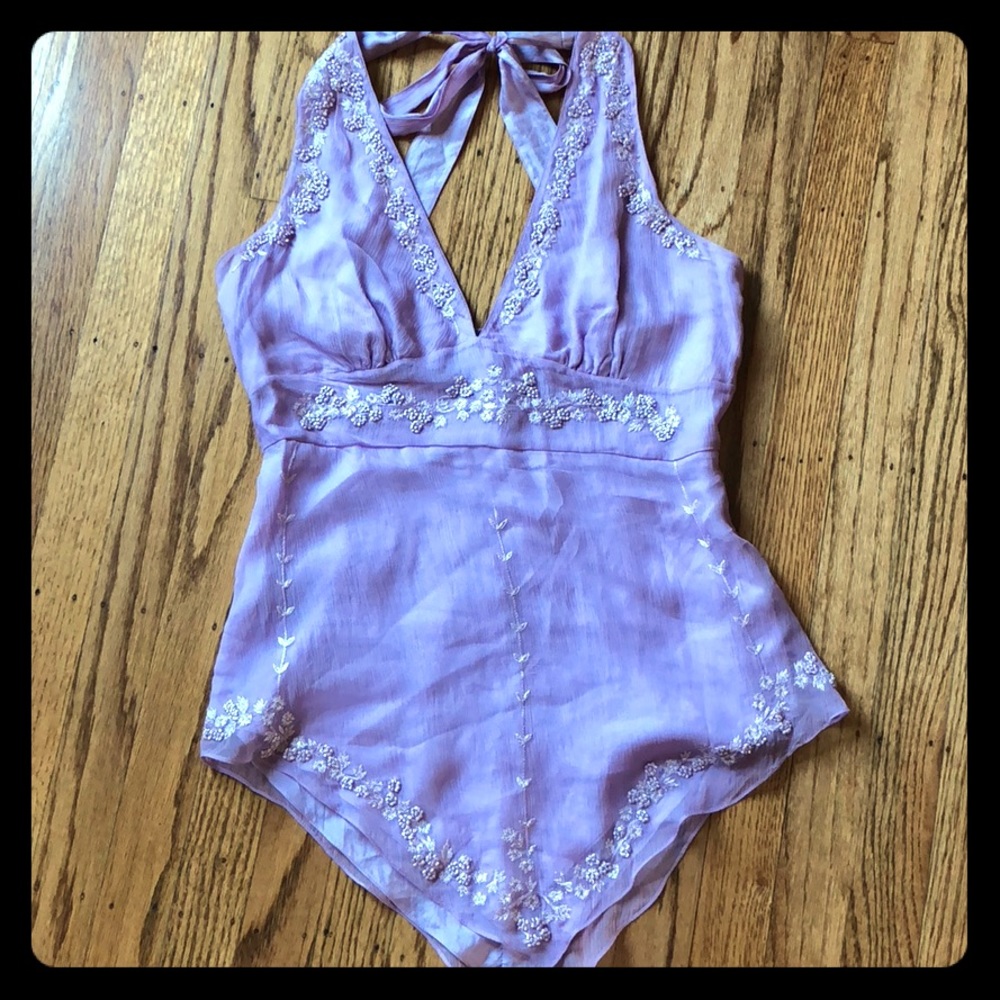 100% silk Bebe handkerchief style top
